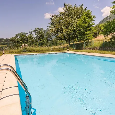 Lägenhet L'hermitage, 3 Avec Terrasse, Vue Lac, Parking Et Piscine, Lla Selections By Location Annecy Talloires