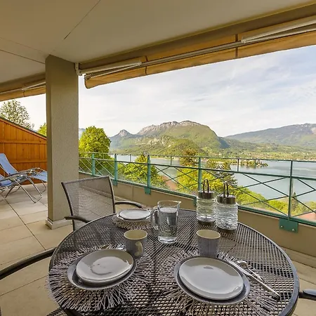 Lägenhet L'hermitage, 3 Avec Terrasse, Vue Lac, Parking Et Piscine, Lla Selections By Location Annecy Talloires
