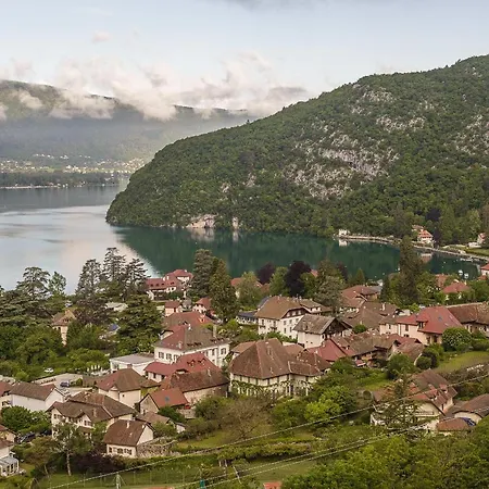 L'hermitage, 3 Avec Terrasse, Vue Lac, Parking Et Piscine, Lla Selections By Location Annecy Lägenhet Talloires