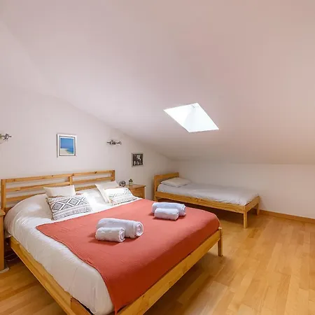Lägenhet L'hermitage, 3 Avec Terrasse, Vue Lac, Parking Et Piscine, Lla Selections By Location Annecy *